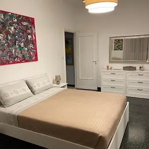 Appartement Ines's, Gênes