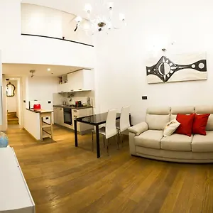 Apartment Triangolo D'oro, Genua