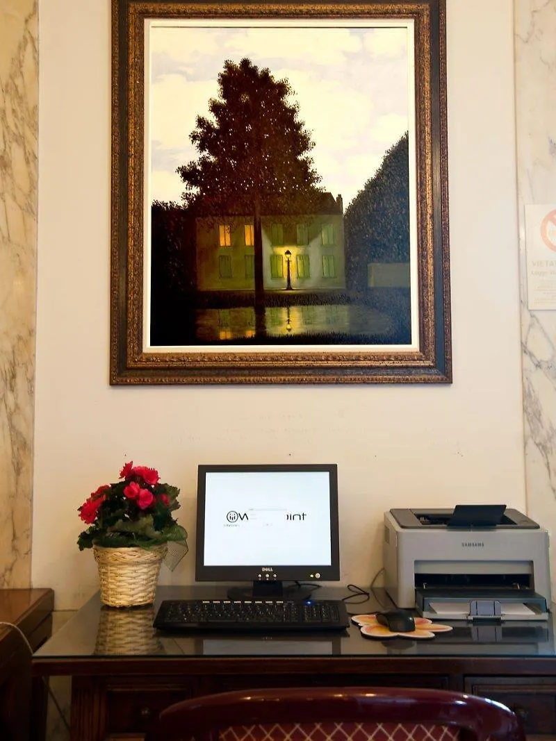 ****  Hotel Continental Genova איטליה