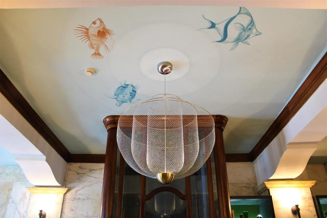 Hotel Continental Genova ג'נובה